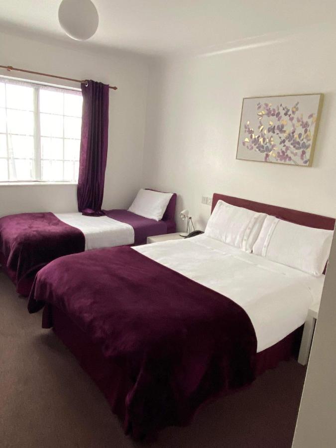 Green Acre Motel North Cornelly Esterno foto
